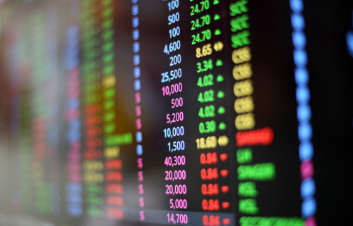 Thị trường chứng khoán chiều 30/09 đỏ lửa, VN-Index giảm gần 5 điểm, thanh khoản tăng mạnh